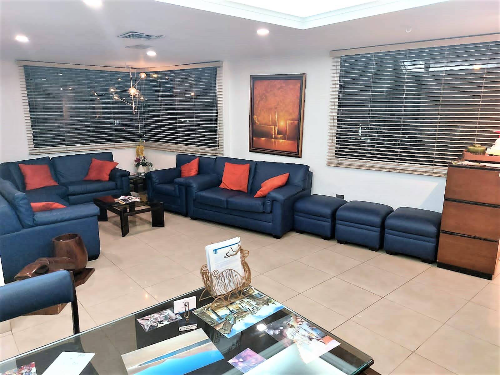 #1699 - Edificio comercial para Venta en Guayaquil - G