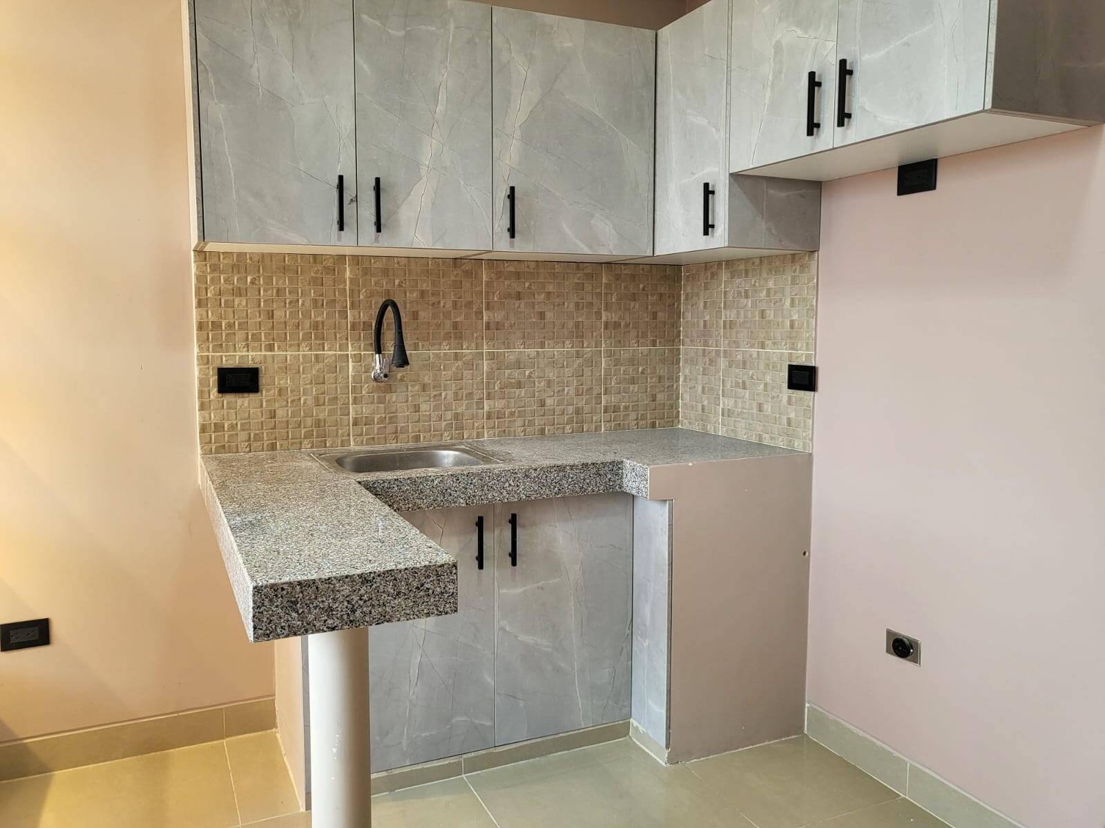 #1807 - Suite para Alquiler en Guayaquil - G