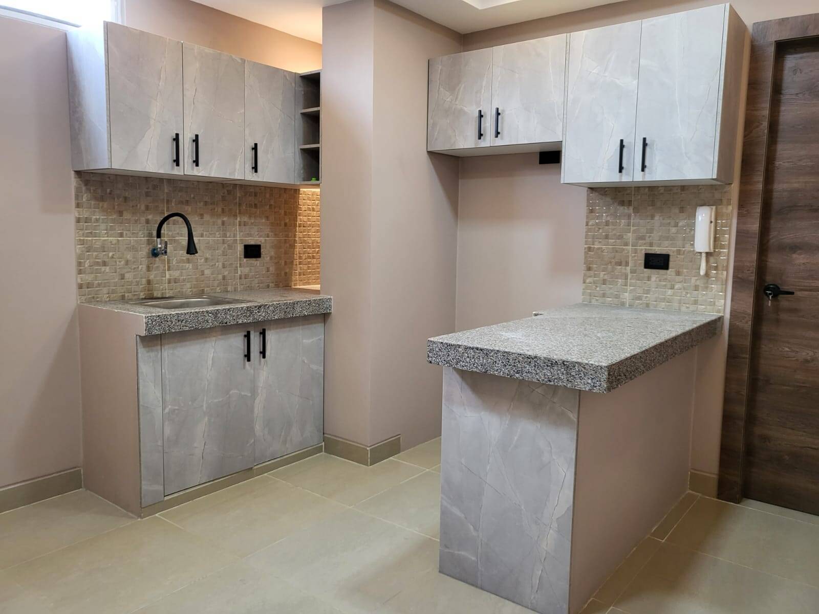 #1816 - Suite para Alquiler en Guayaquil - G
