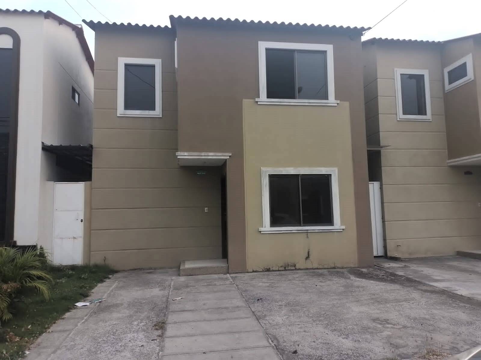 #2072 - Casa para Alquiler en Guayaquil - G