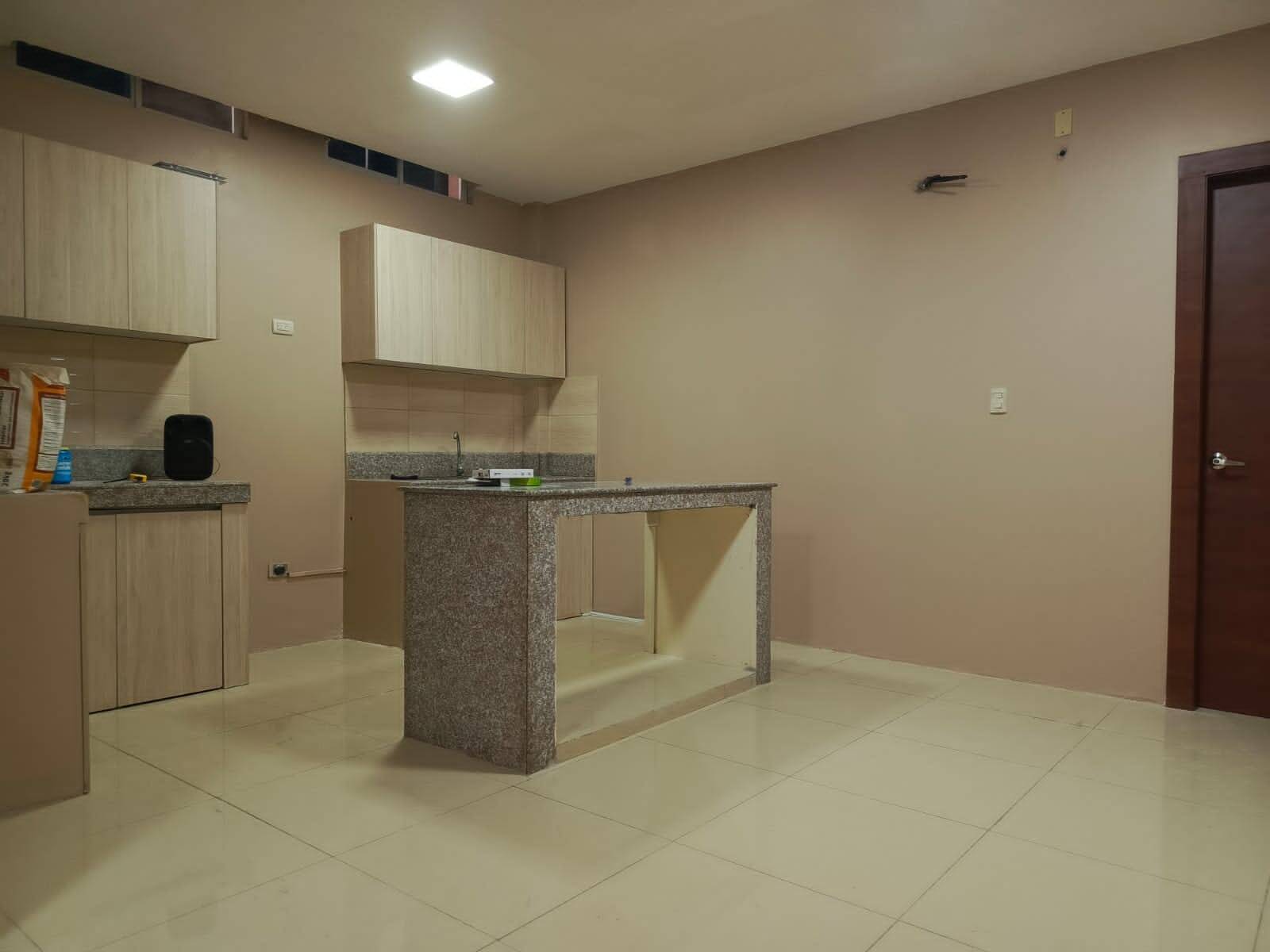 #2079 - Suite para Alquiler en Guayaquil - G