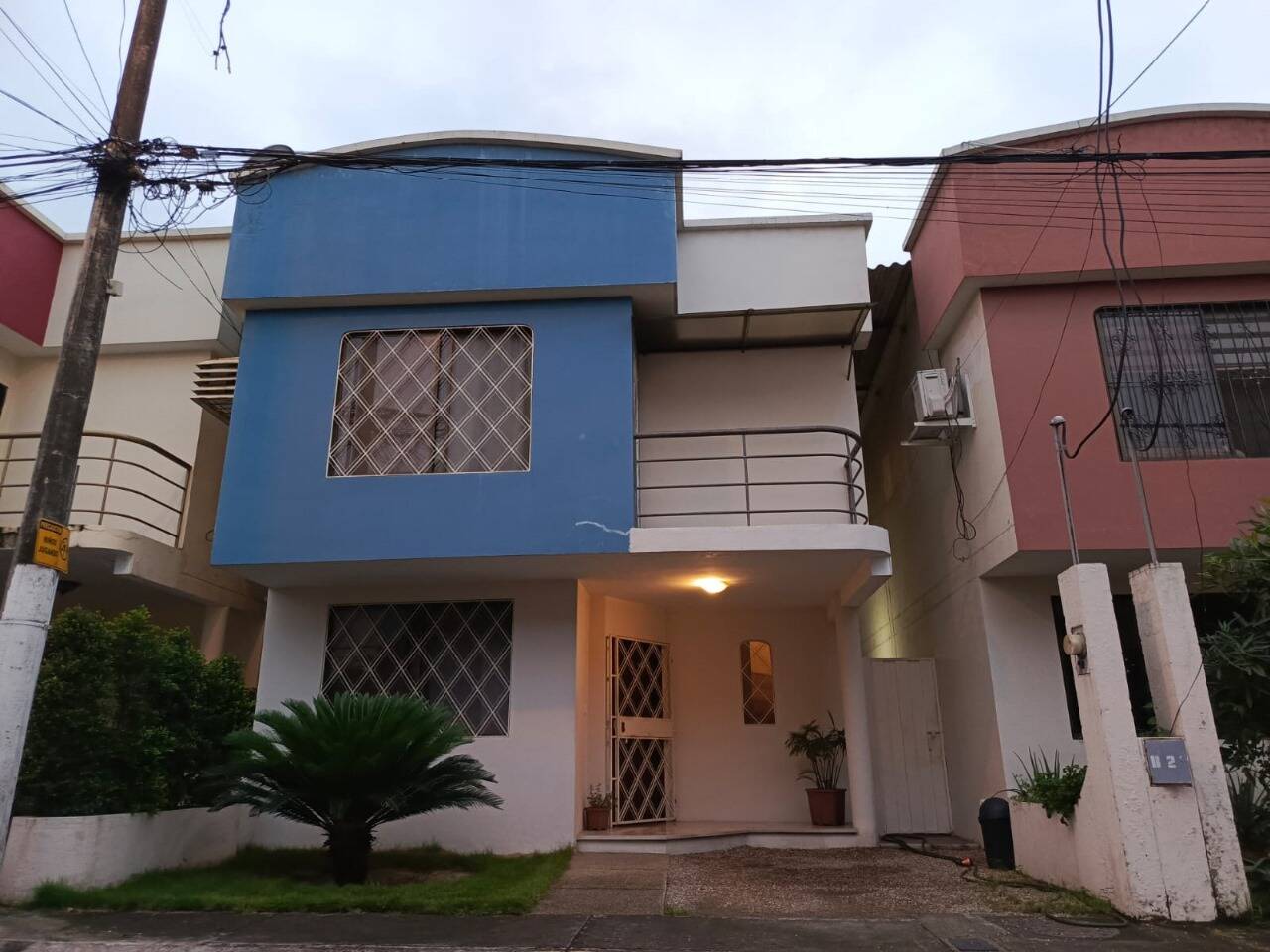 #2152 - Casa para Venta en Guayaquil - G