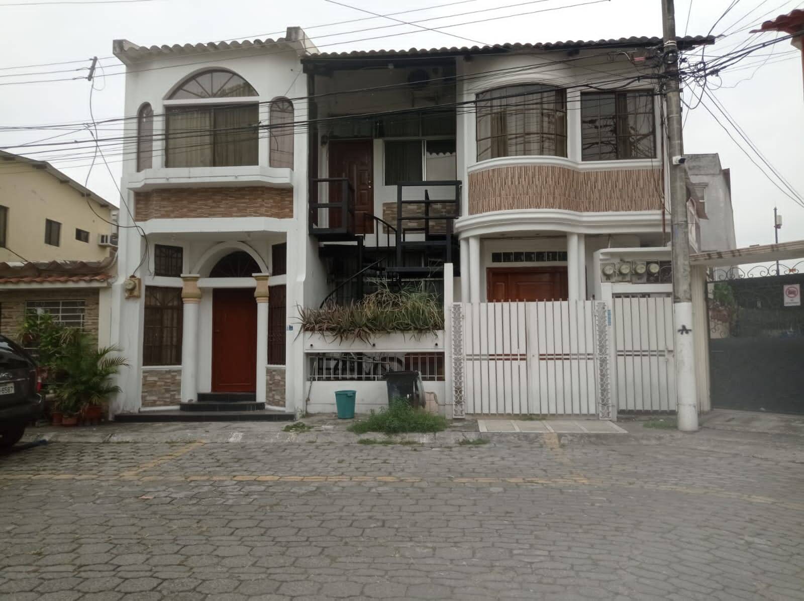 #2296 - Suite para Alquiler en Guayaquil - G