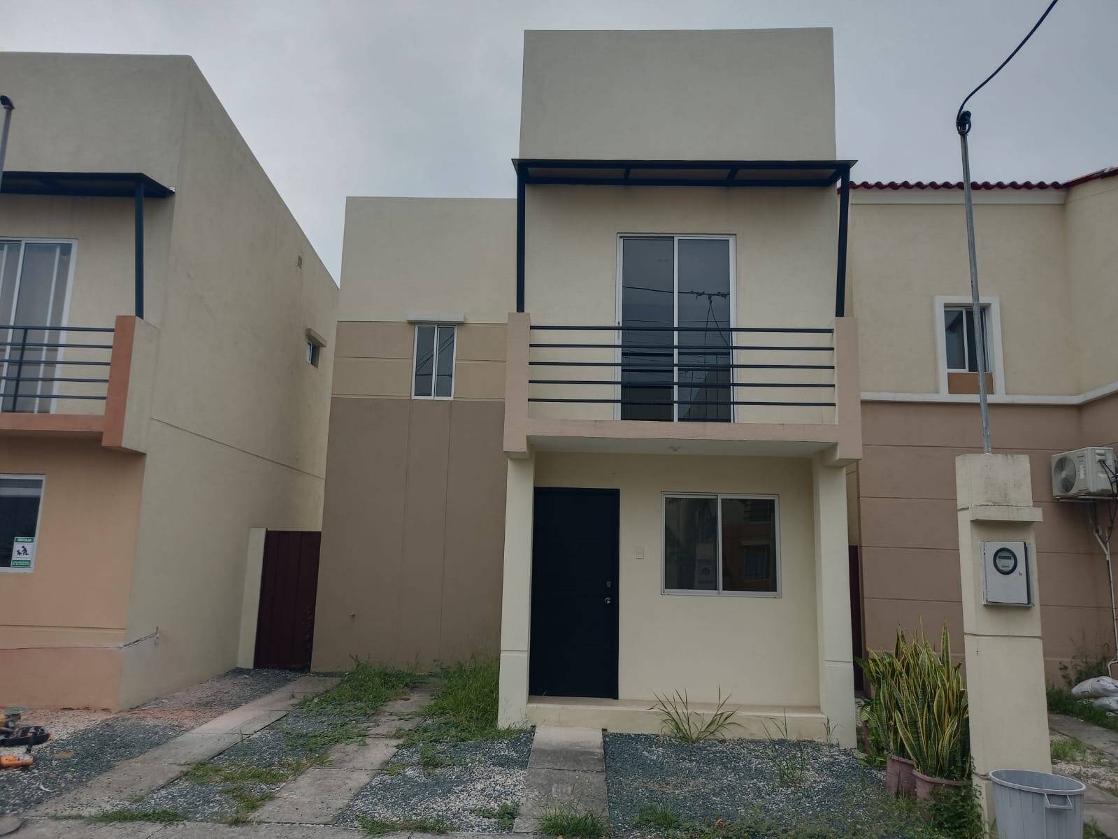 #2565 - Casa para Venta en Guayaquil - G
