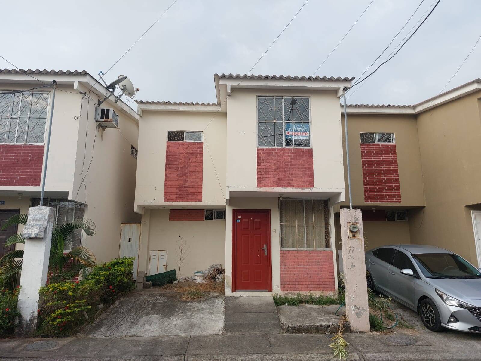 #2627 - Casa para Alquiler en Guayaquil - G