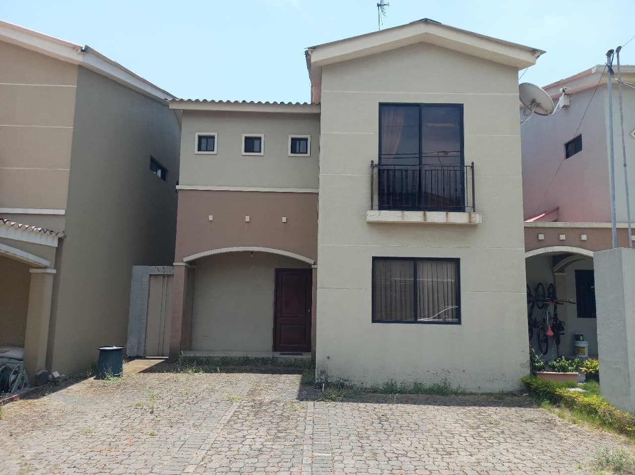 #2636 - Casa para Venta en Guayaquil - G