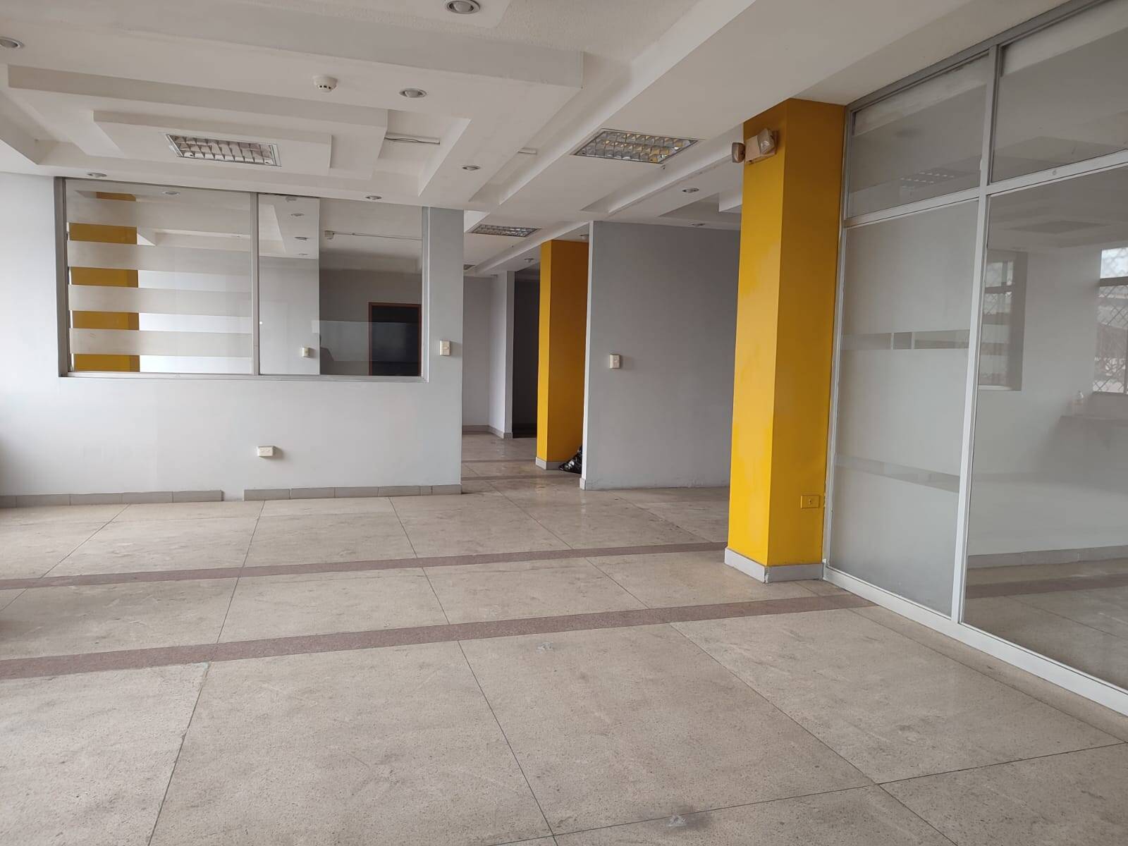 #2671 - Oficina para Alquiler en Guayaquil - G