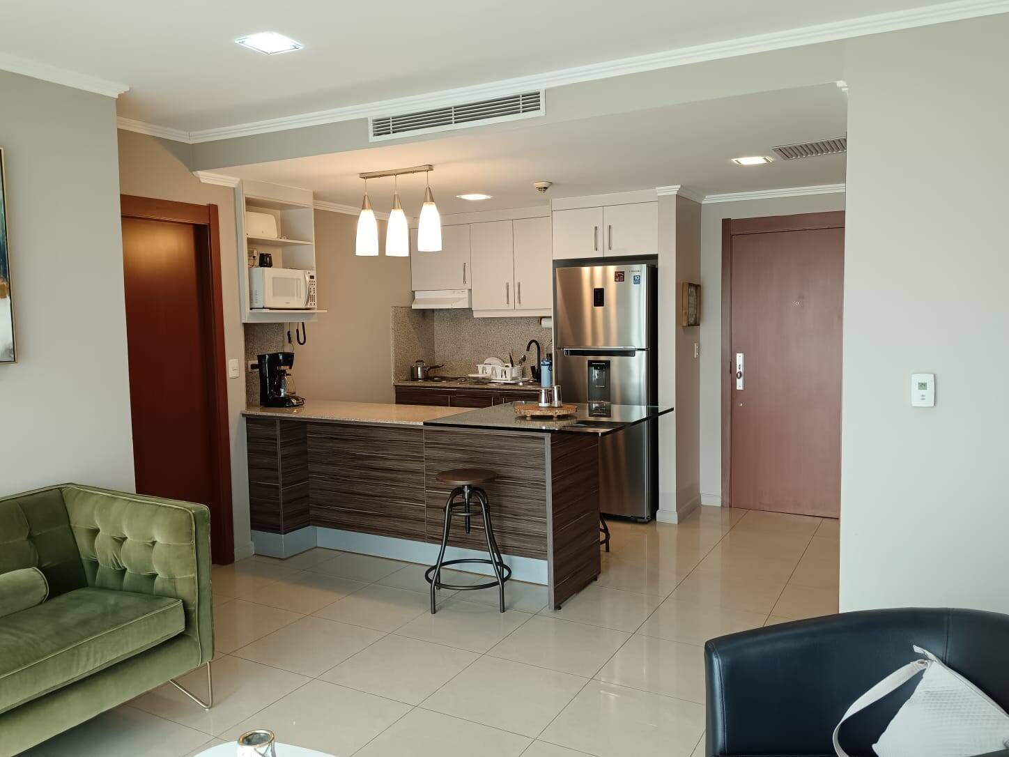 #2732 - Departamento para Alquiler en Guayaquil - G