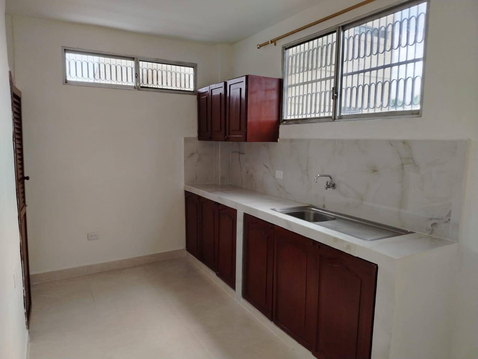 #2742 - Suite para Alquiler en Guayaquil - G