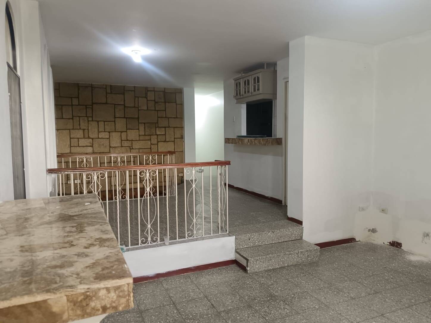 #2757 - Departamento para Alquiler en Guayaquil - G