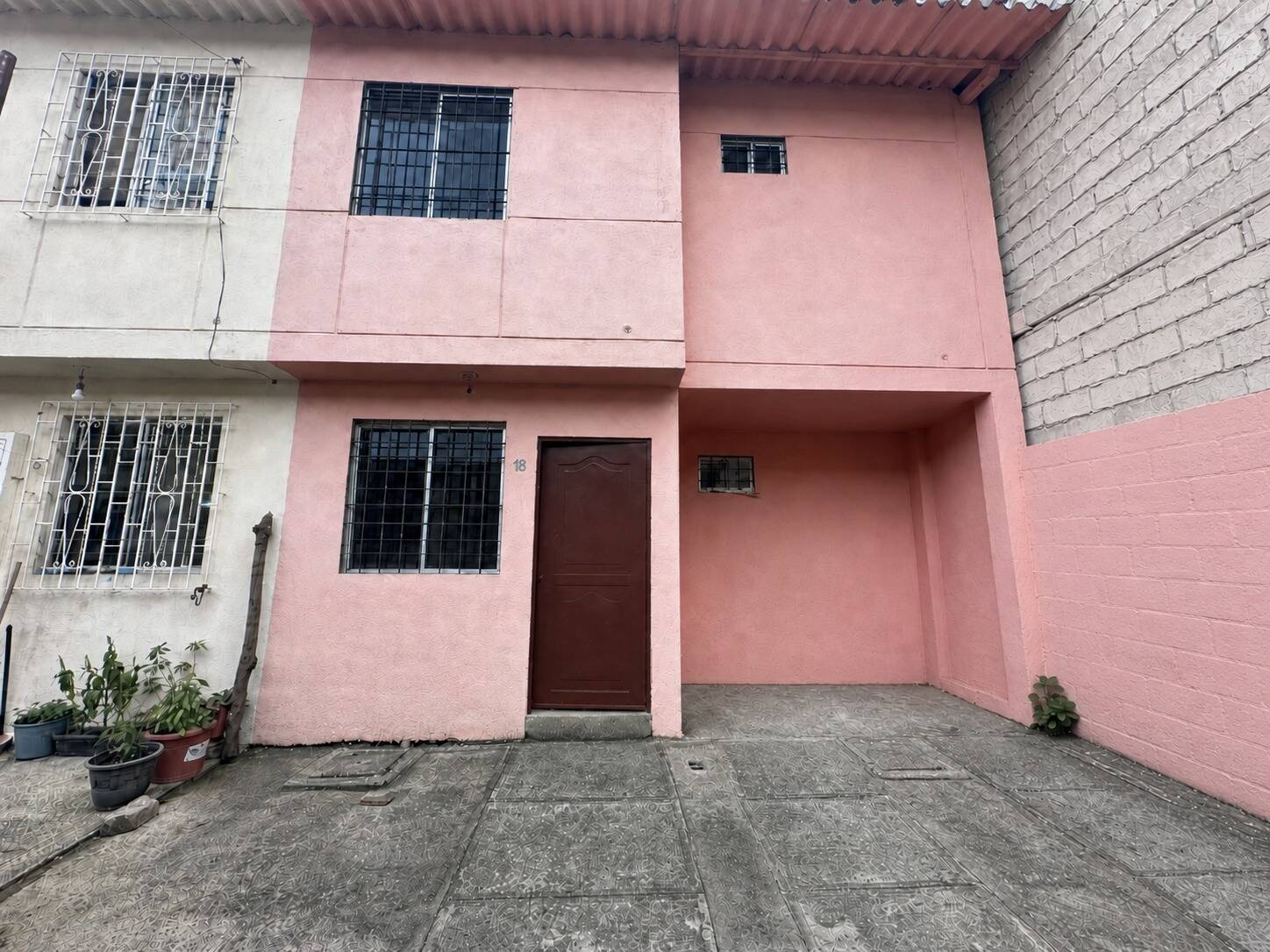 #2774 - Casa para Venta en Guayaquil - G