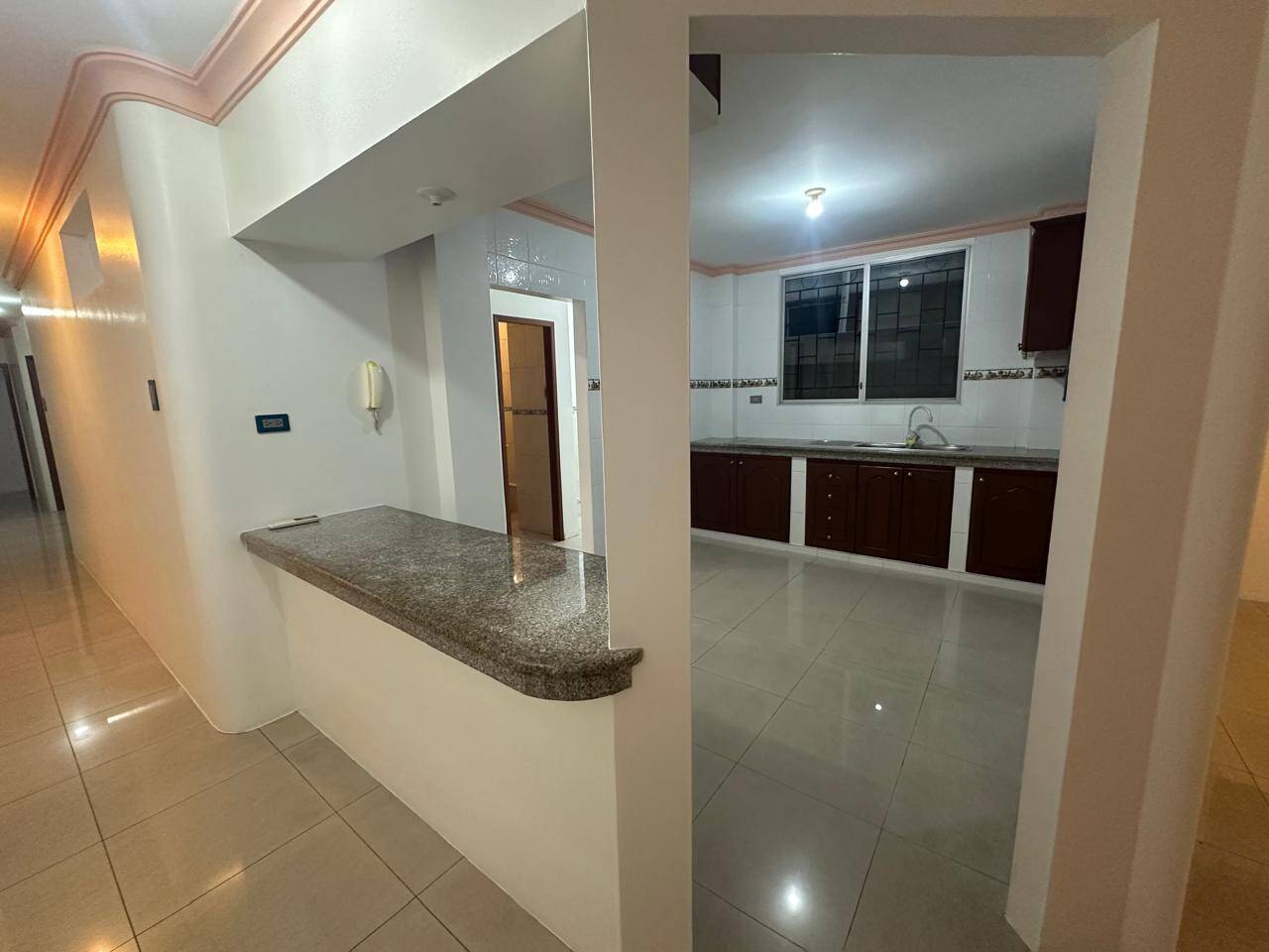 #2775 - Departamento para Alquiler en Guayaquil - G
