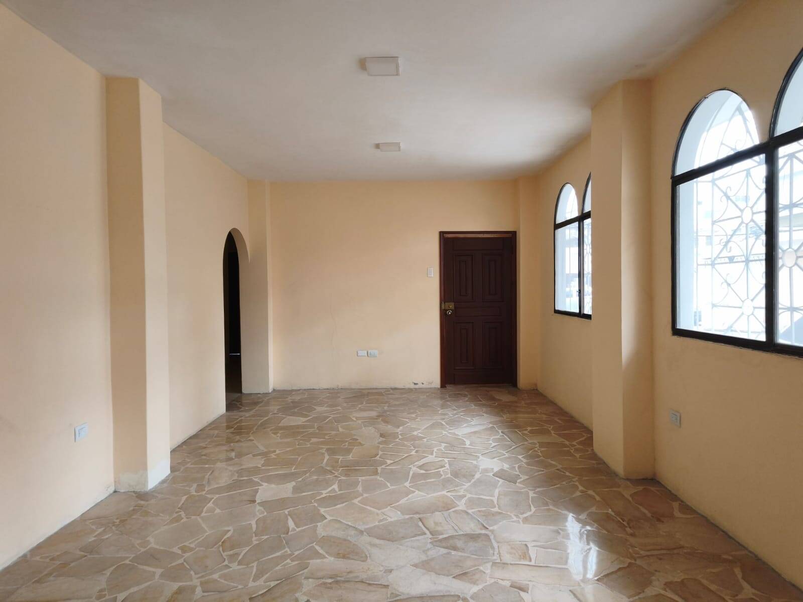 #2799 - Departamento para Venta en Guayaquil - G