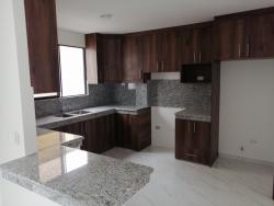 Casa para Venta en Guayaquil - 4
