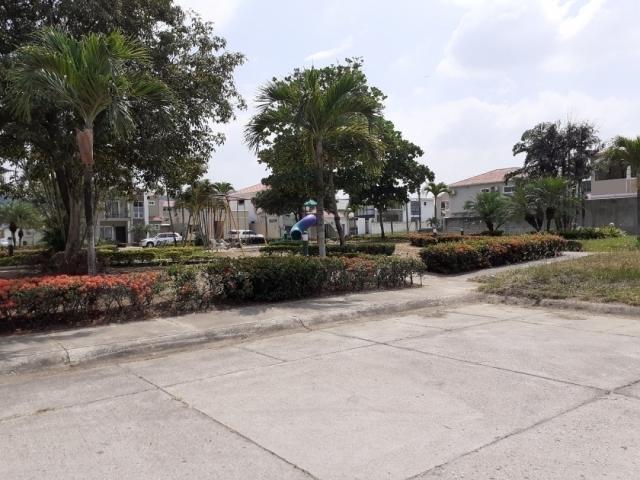 Terreno para construcción para Venta en Guayaquil - 5