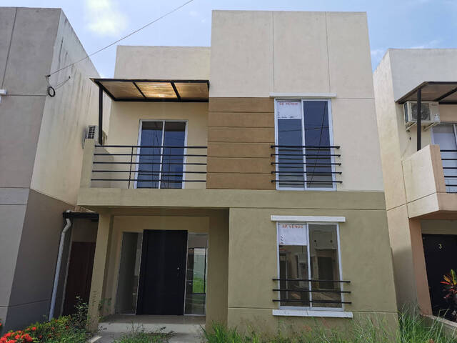 #912 - Casa para Venta en Guayaquil - G