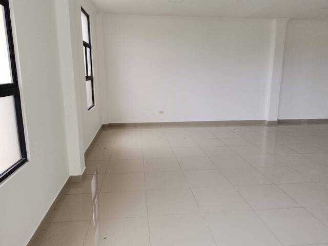 Oficina para Venta en Guayaquil - 4