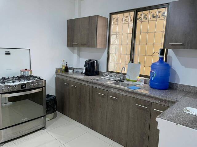 Casa para Venta en Guayaquil - 5