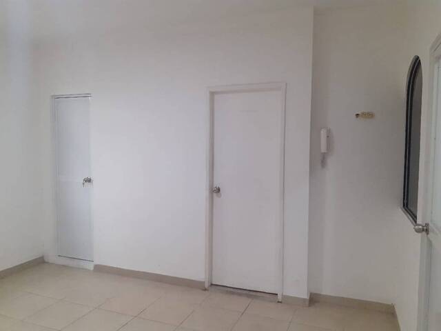 #1238 - Oficina para Alquiler en Guayaquil - G