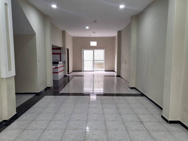 #1463 - Casa para Alquiler en Guayaquil - G