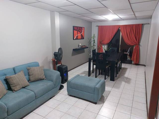 #1523 - Casa para Venta en Guayaquil - G - 2