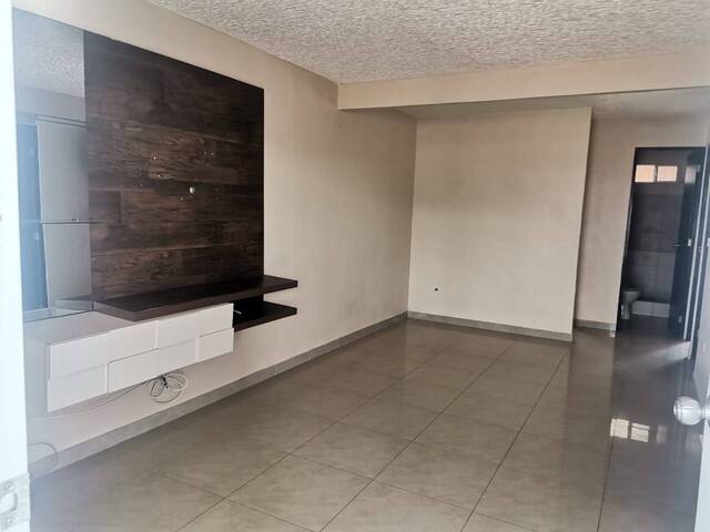 #1561 - Casa para Alquiler en Guayaquil - G - 2