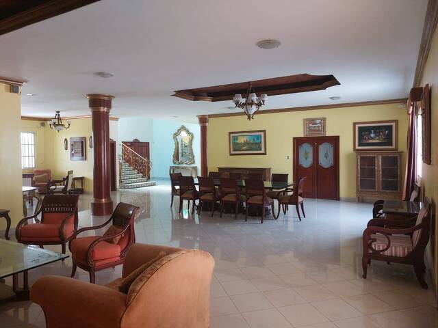 #1801 - Casa para Alquiler en Guayaquil - G