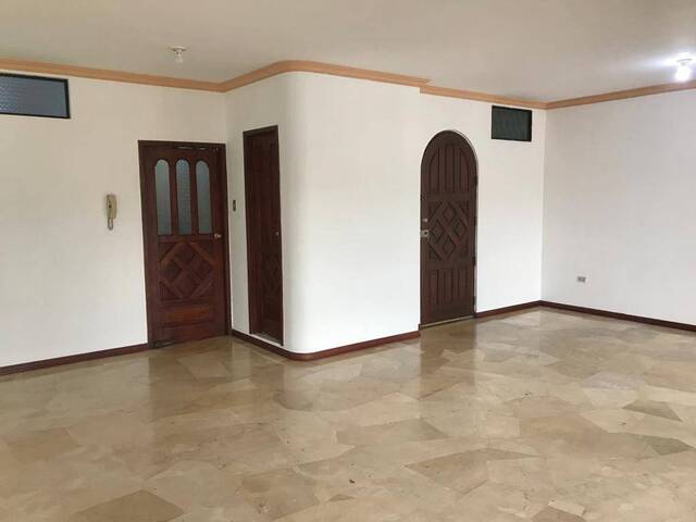 #1803 - Departamento para Alquiler en Guayaquil - G