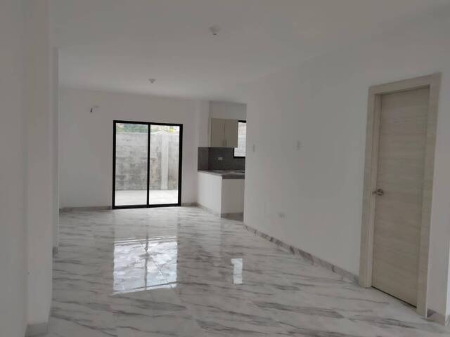 Casa para Venta en Guayaquil - 4