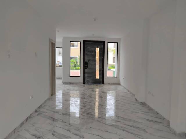 #1814 - Casa para Venta en Guayaquil - G - 3