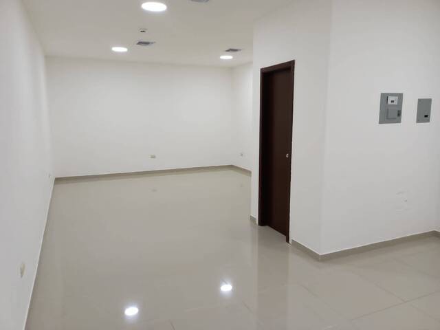 #1875 - Oficina para Venta en Guayaquil - G - 1
