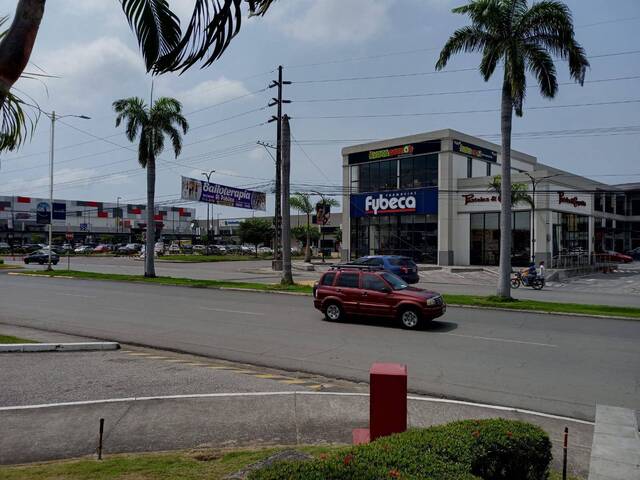 #1875 - Oficina para Venta en Guayaquil - G - 3