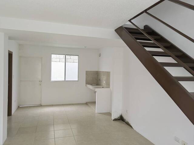 #1889 - Casa para Venta en Guayaquil - G