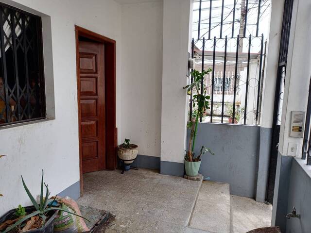 #1945 - Casa para Venta en Guayaquil - G