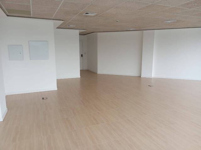 #1992 - Oficina para Venta en Guayaquil - G