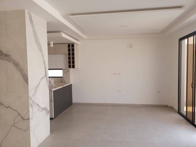 Casa para Venta en Guayaquil - 5