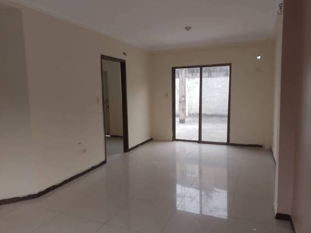 #2072 - Casa para Alquiler en Guayaquil - G