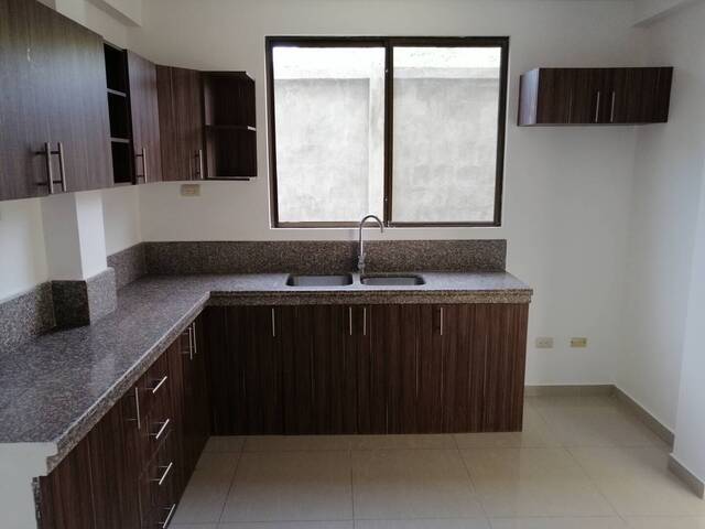 Casa para Alquiler en Guayaquil - 5