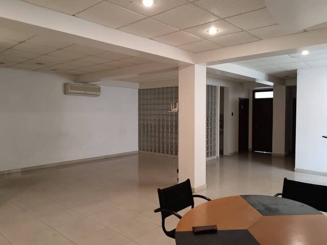 #2167 - Oficina para Venta en Guayaquil - G - 2