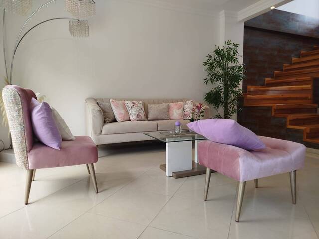 #2178 - Casa para Alquiler en Guayaquil - G