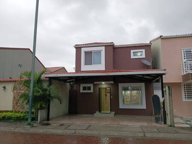 #2207 - Casa para Alquiler en Guayaquil - G - 1