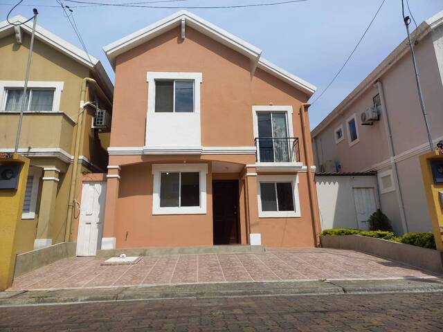 #2216 - Casa para Alquiler en Guayaquil - G - 1