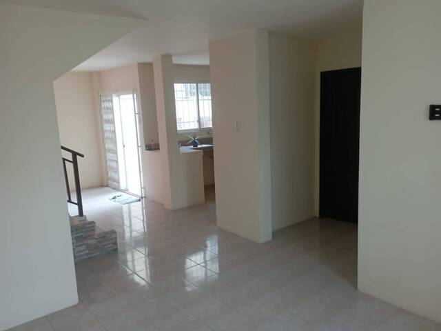 #2307 - Casa para Alquiler en Guayaquil - G