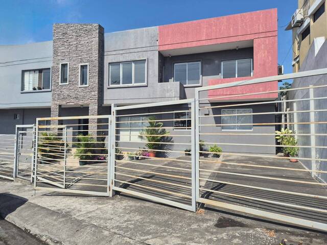 Venta en Urbanización Las cumbres - Guayaquil