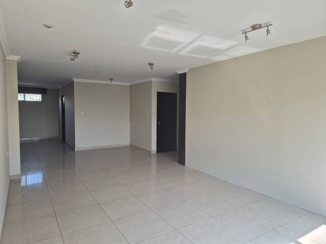 #2327 - Departamento para Venta en Guayaquil - G