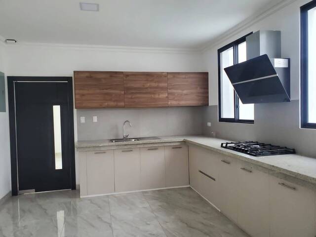 Casa para Venta en Guayaquil - 4
