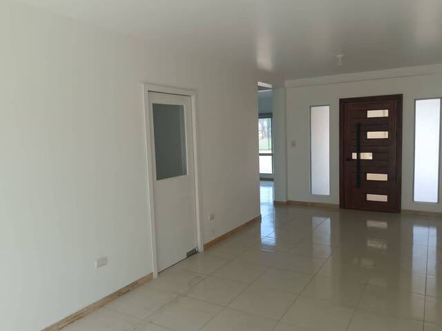#2531 - Casa para Venta en Guayaquil - G - 2