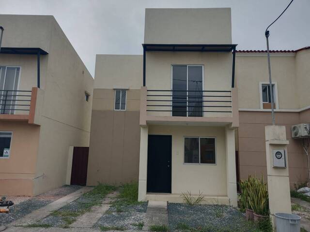 Venta en Urbanización Gran Vittoria - Guayaquil