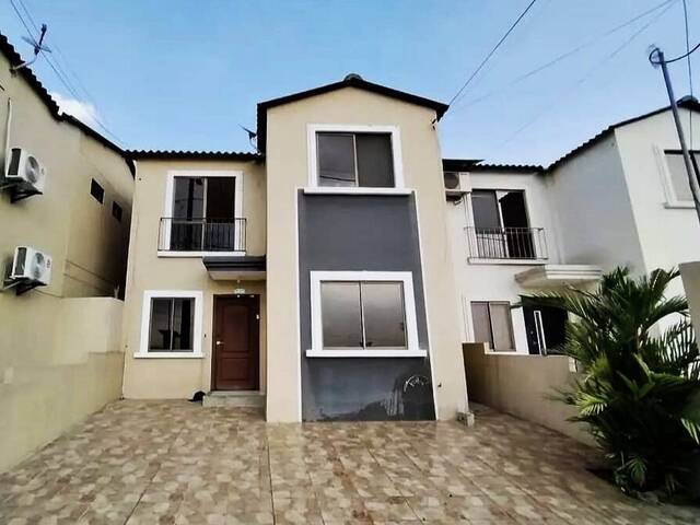 Alquiler en Urbanización LA JOYA - Guayaquil