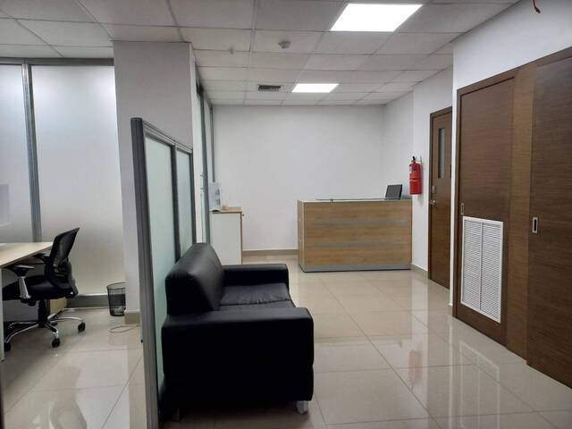 #2579 - Oficina para Venta en Guayaquil - G - 2